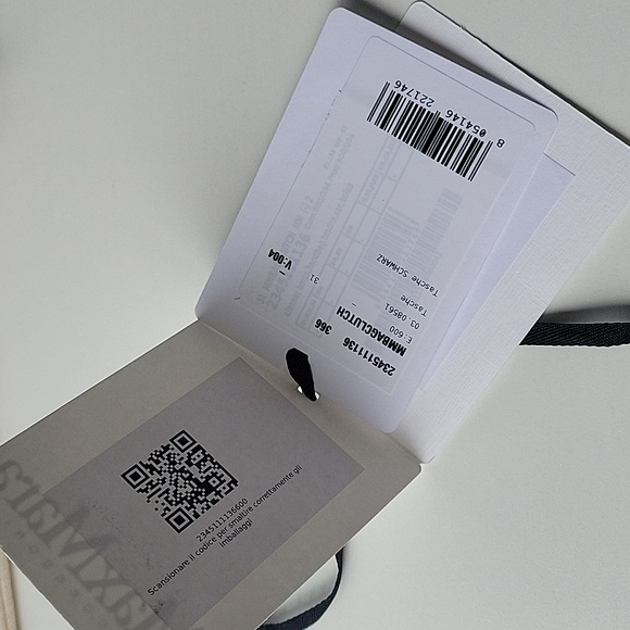 MaxMara Black Leather Clutch Bag - Picture 13 of 17